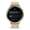 Venu® 4 - 41 mm  Lunar Gold avec bracelet en silicone ivoire et bracelet en cuir beige - 010-03013-03