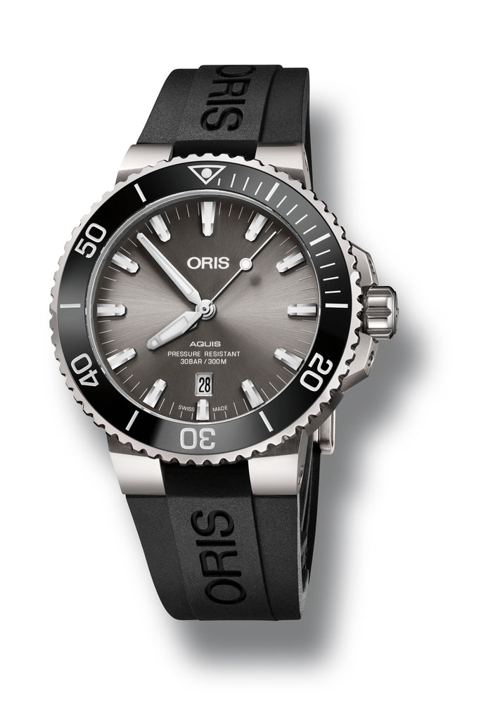 AQUIS - Titanium Date - 01 733 7730 7153-07 4 24 64TEB